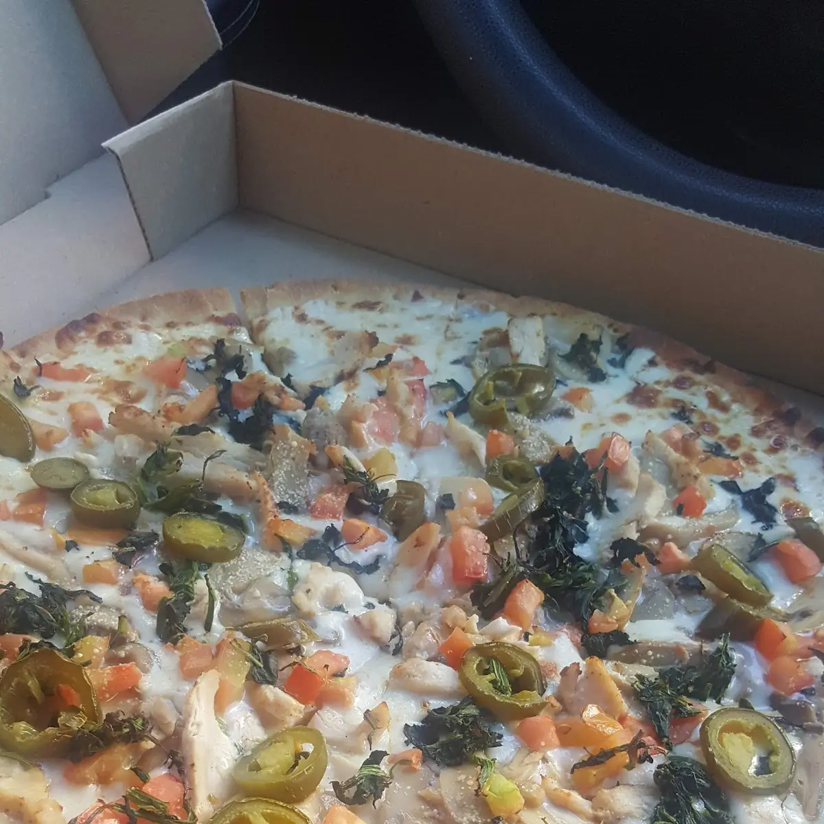 Chicken Alfredo Pizza