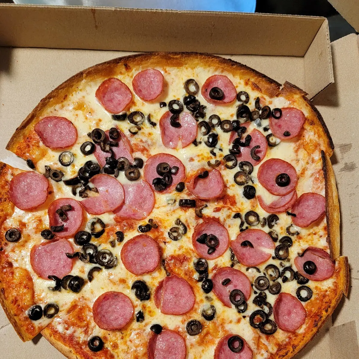 Thin Crust Canadian Bacon and Black Olive