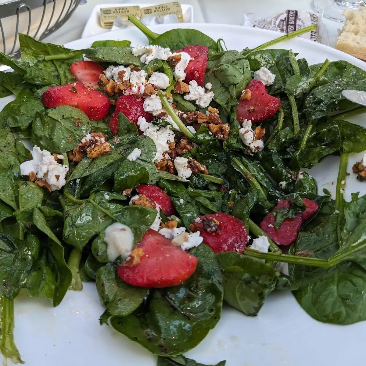 Strawberry Spinach Salad