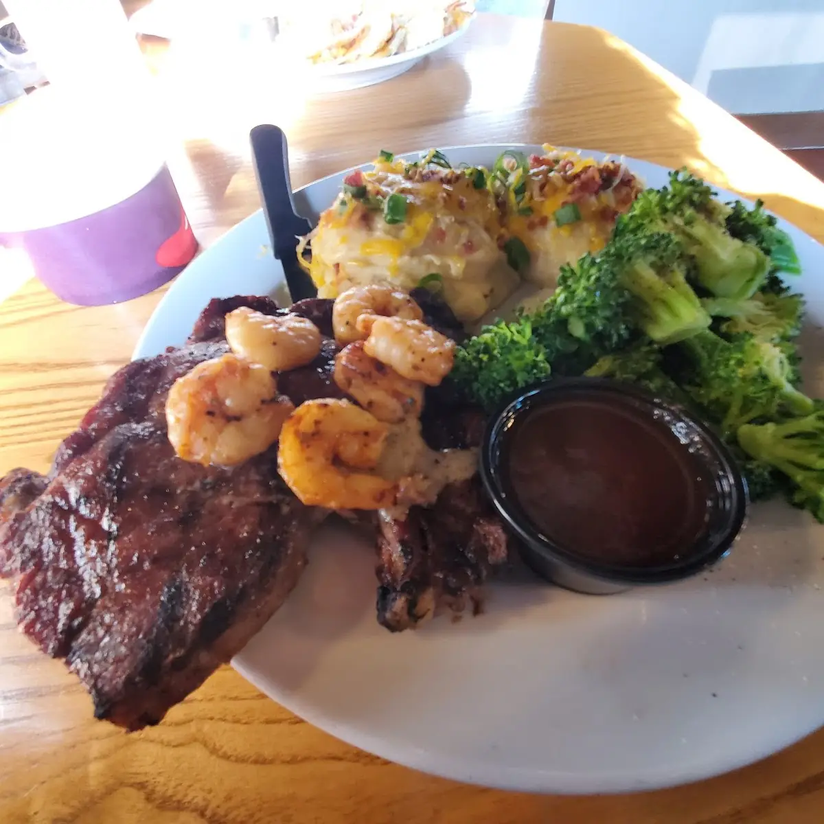 Ribeye Steak with Shrimps