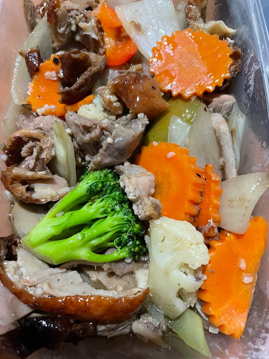 Roast Duck with Vegetables, Wok's N Dumpling (Portland)