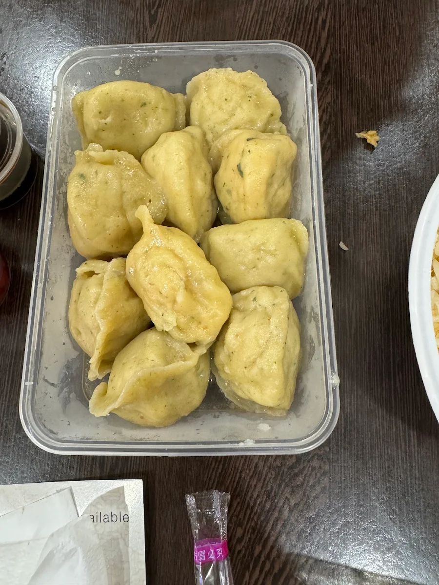Steamed Chicken and Prawn Dumplings, Wok's N Dumpling (Portland)