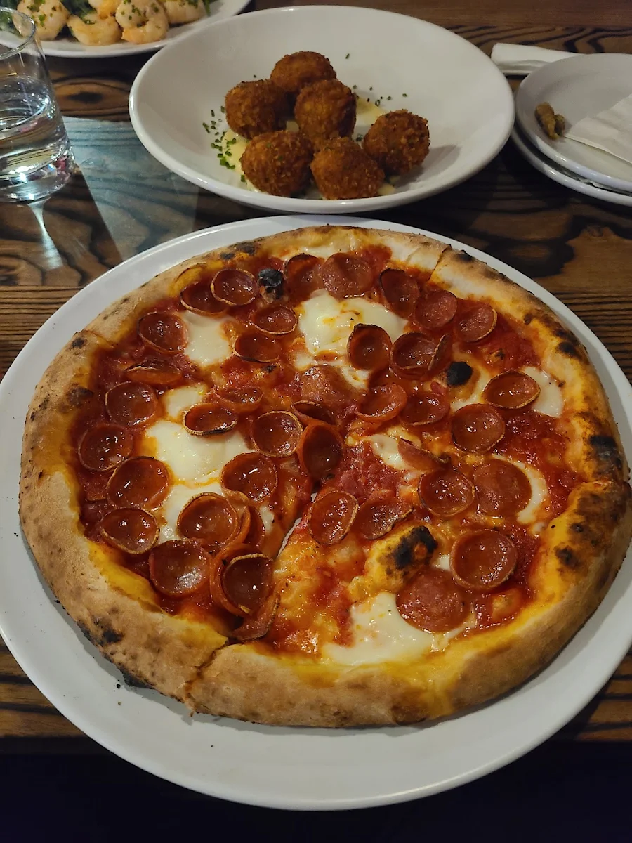 Pepperoni Pizza, Sasso Pizza Market & Bar