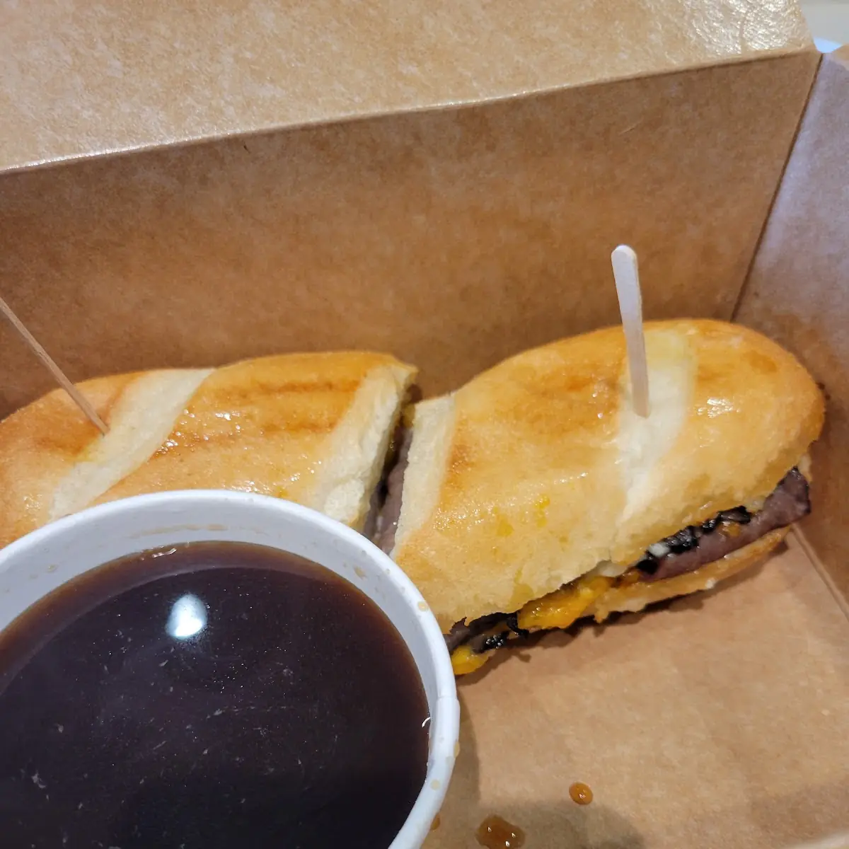 Roast Beef Dip