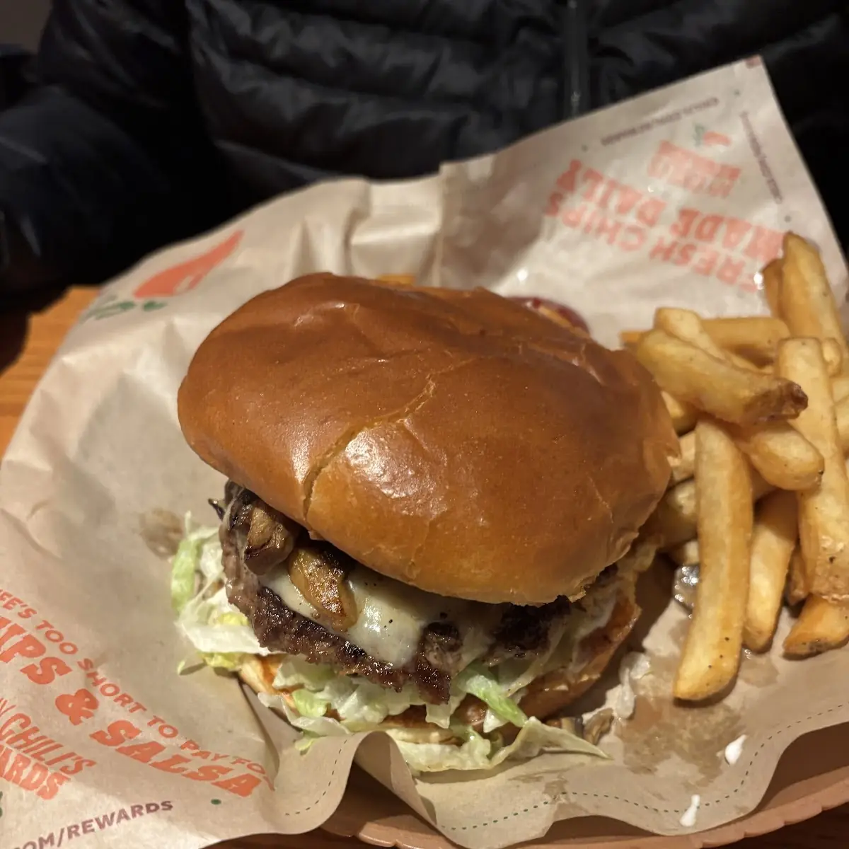 Mushroom Burger w Fries