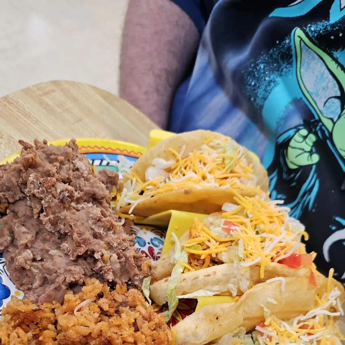 10 Pack Tacos w Beans & Rice