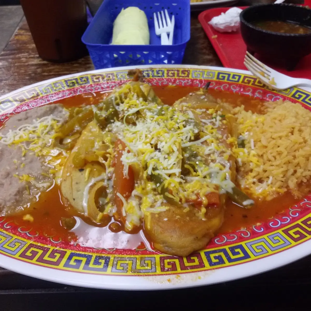 Chile Relleno & Beef Enchilada Combo