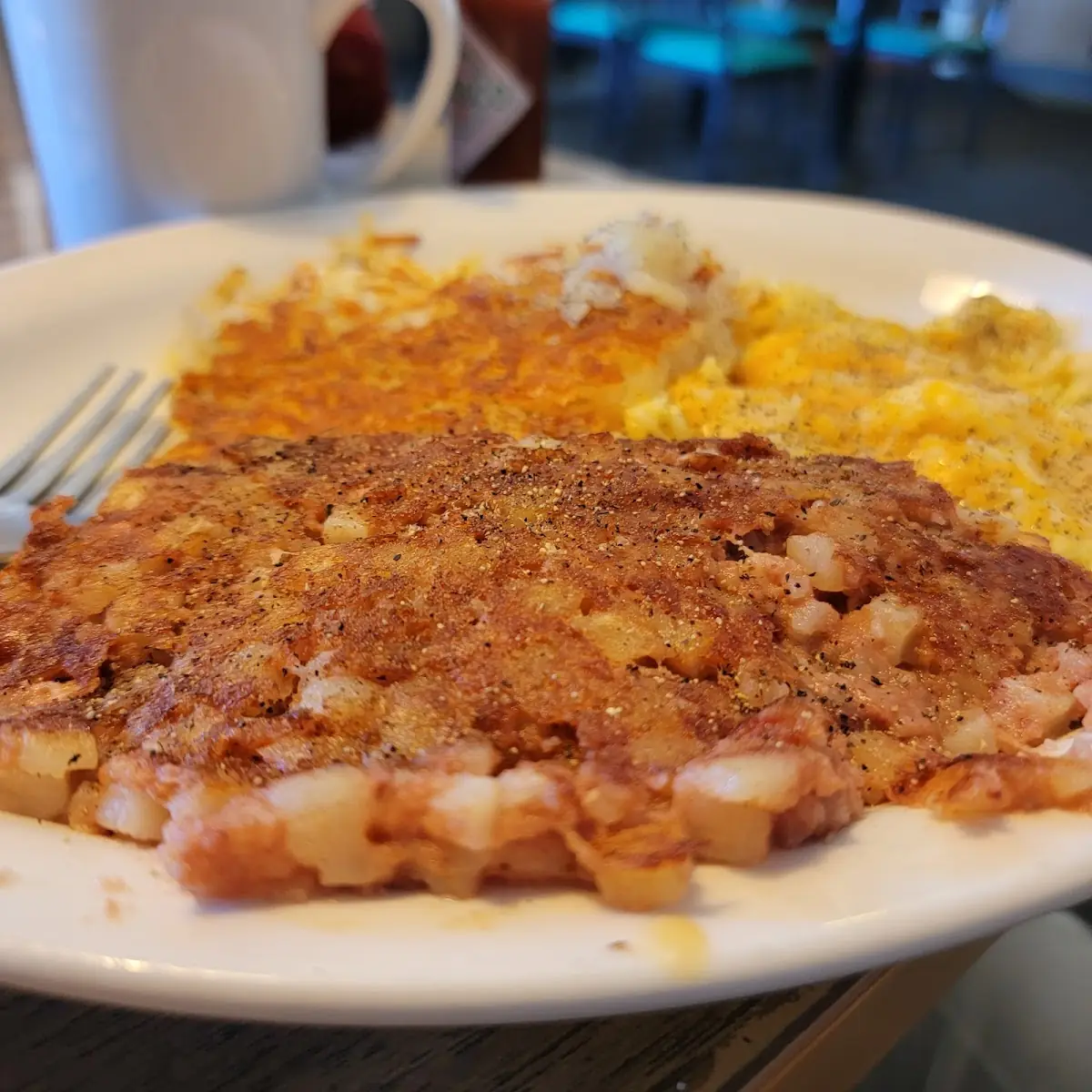 Scrambled Eggs w Corned Beef Hash