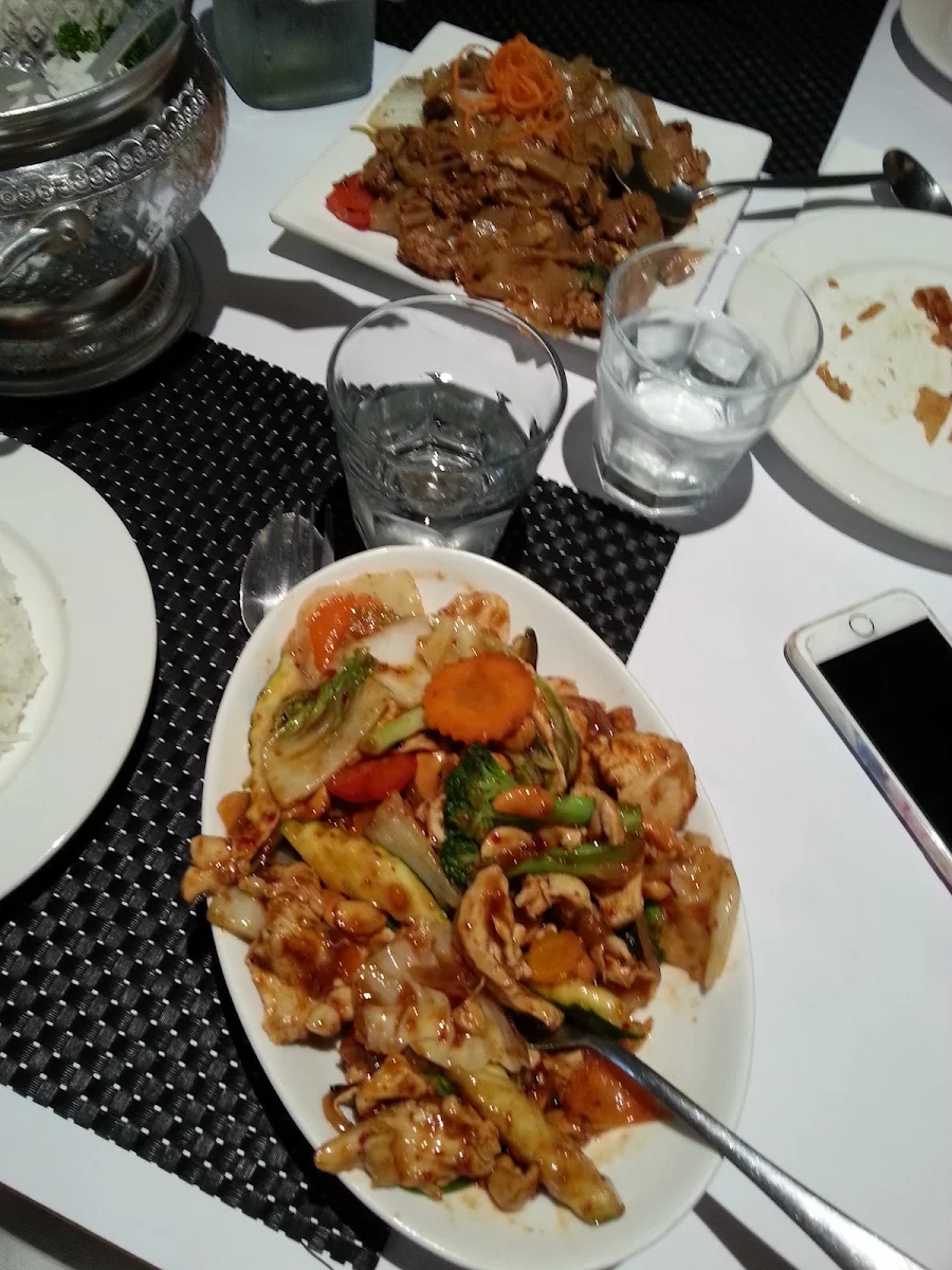 Chicken Chilli Jam, Hot Wok Thai