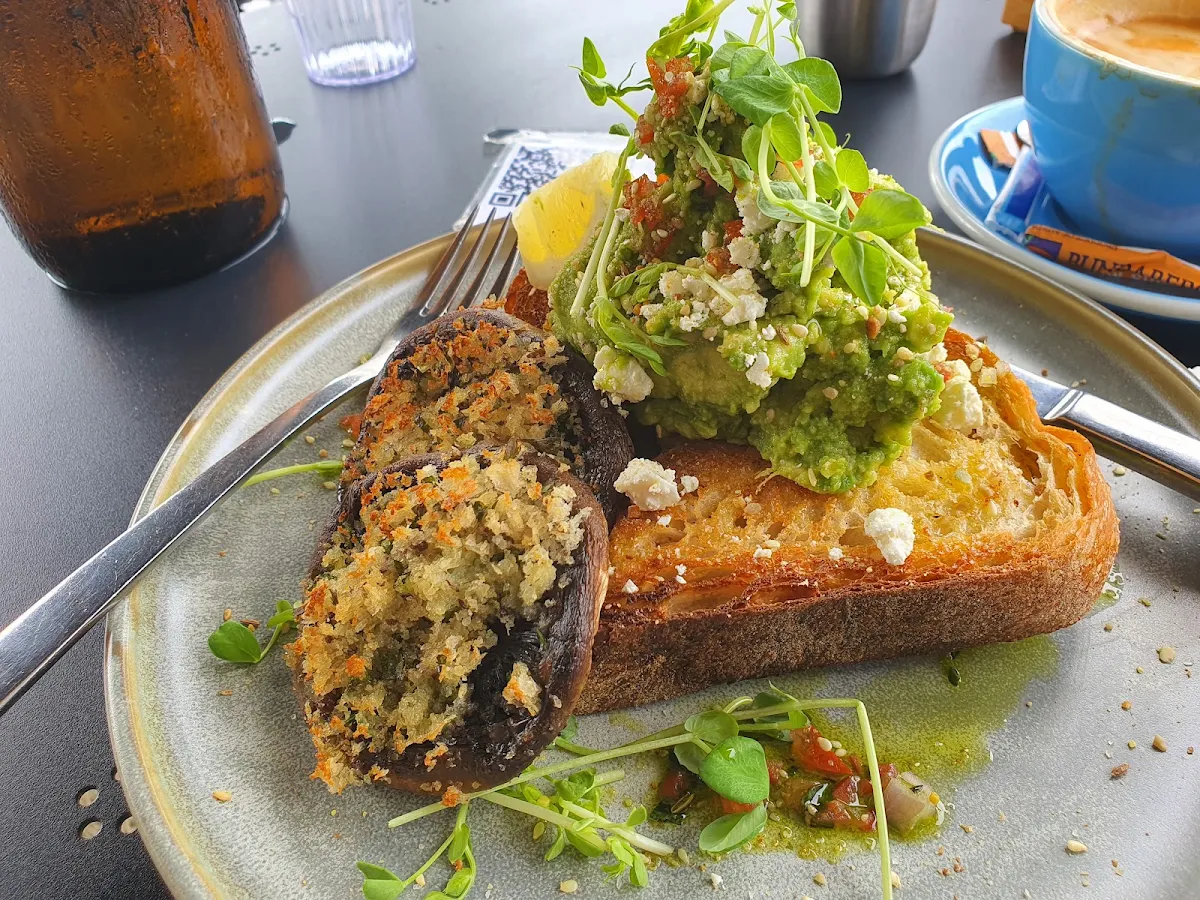 Avo Savourdough, M.Y. Roasting Cafe