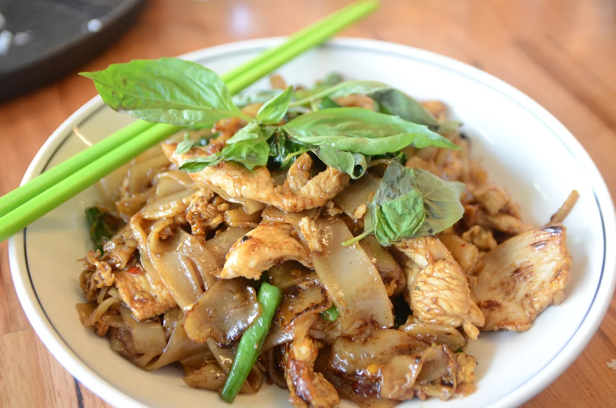 Pad Ki Mao