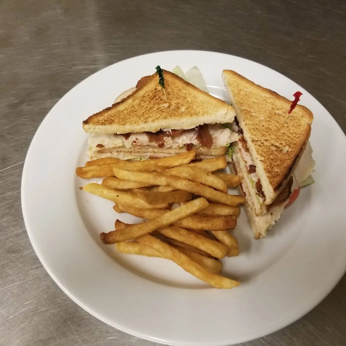 Grill Chix Club Sandwich