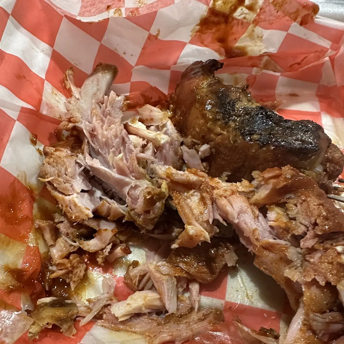 Sun Tues & Thurs BBQ Pulled Chicken with Slaw and BBQ Sauce Served with 2 Sides