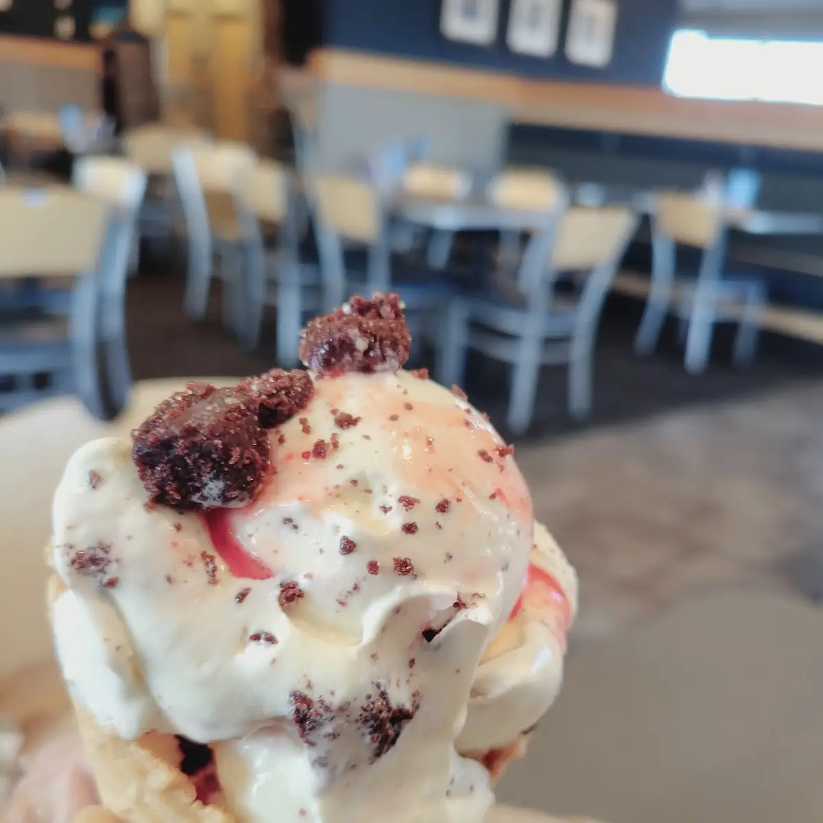Strawberry Chocolate Cake Days Flavor