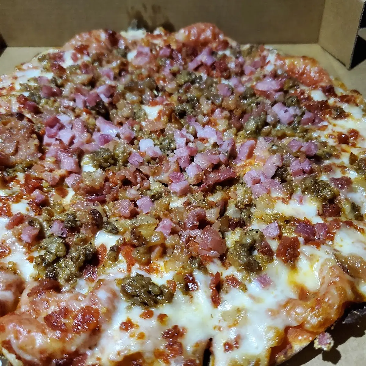 10 Meat Pizza