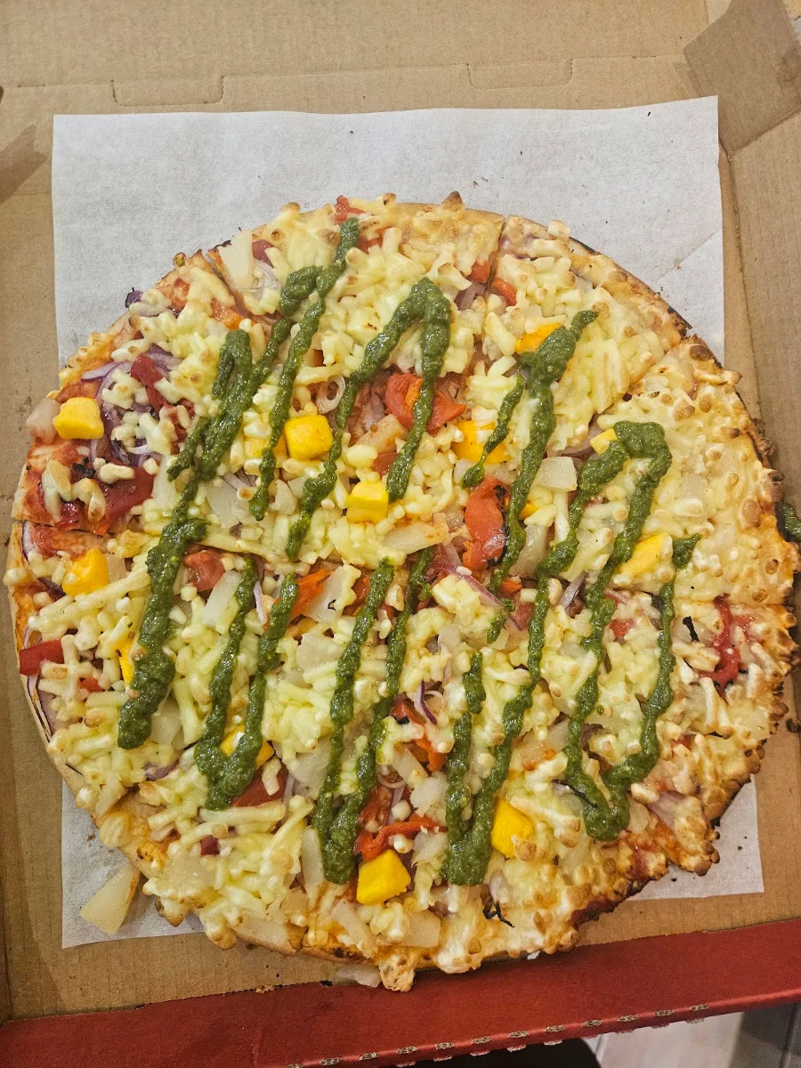 Highlights, Beach Road Pizza