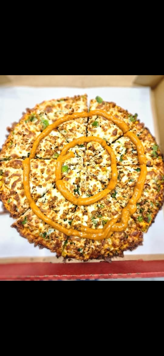 Highlights, Beach Road Pizza
