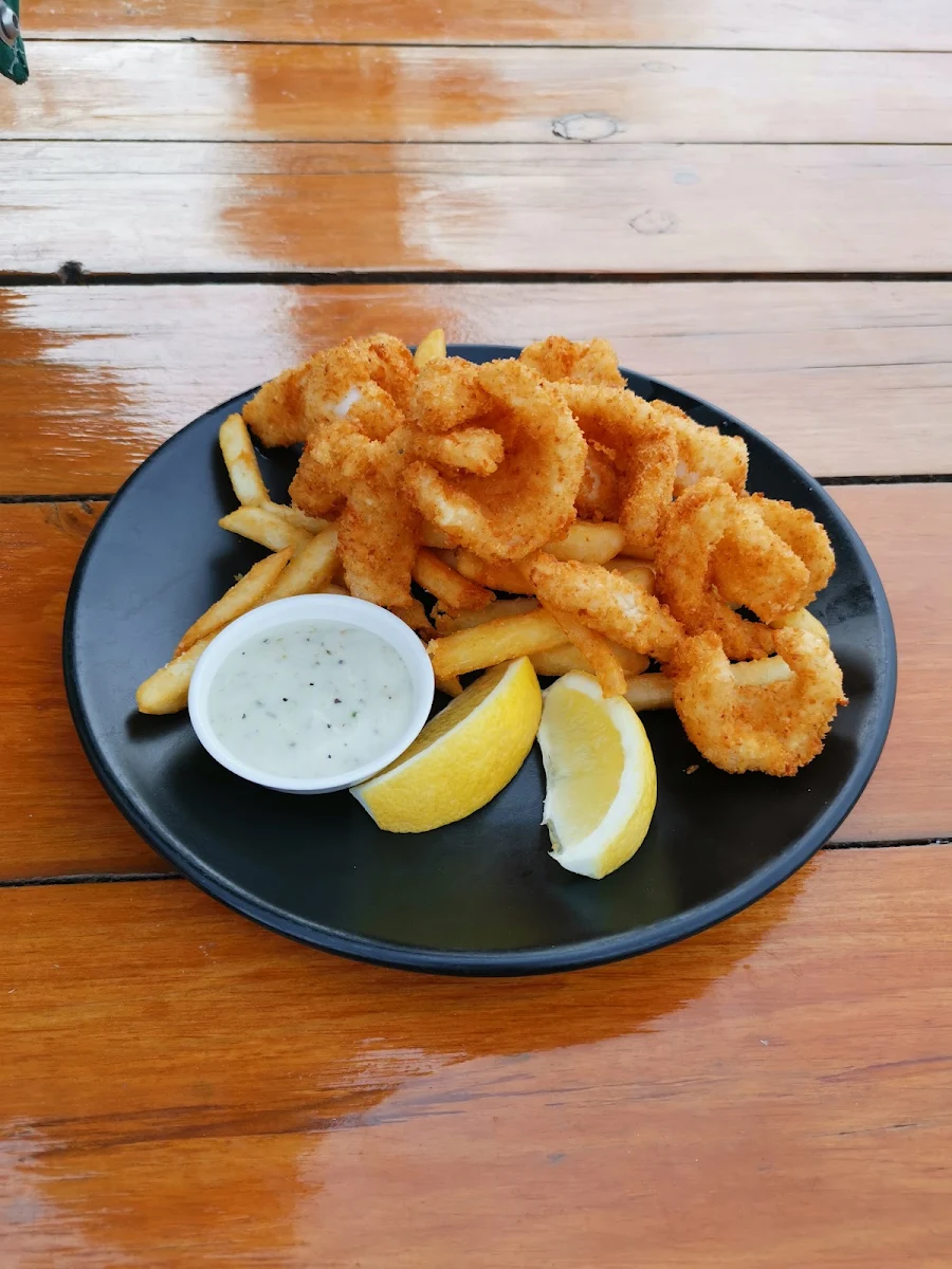 Calamari, Hotel Boston
