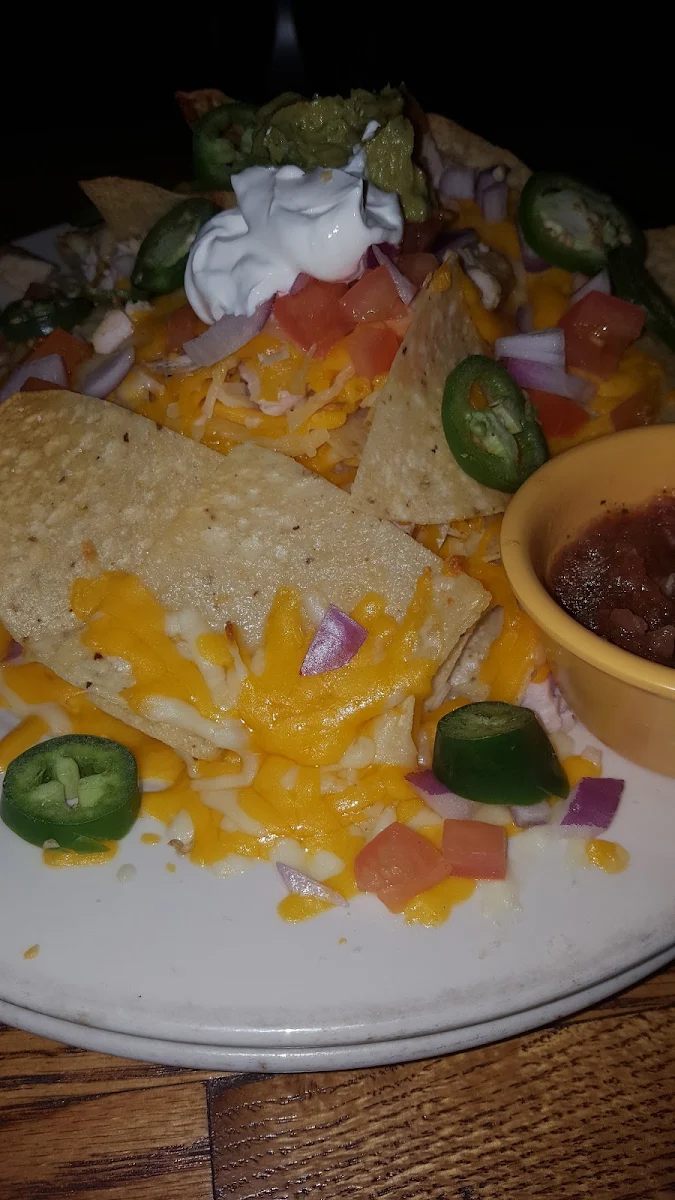 Chips & Salsa Nachos