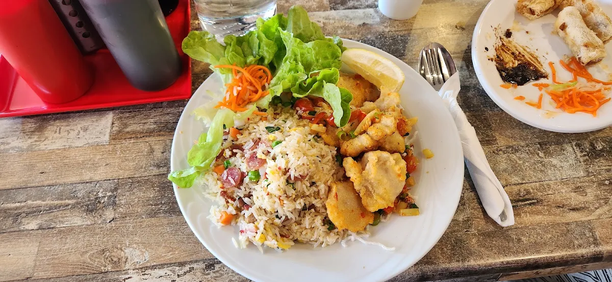 Crispy Fish and Fried Rice, Phở More Moorebank