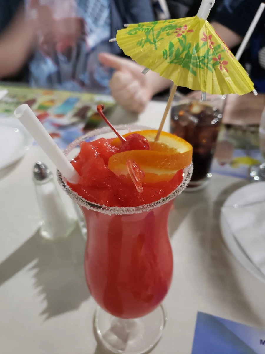 Frozen Strawberry Daiquiri, Maple Leaf Queen's Buffet