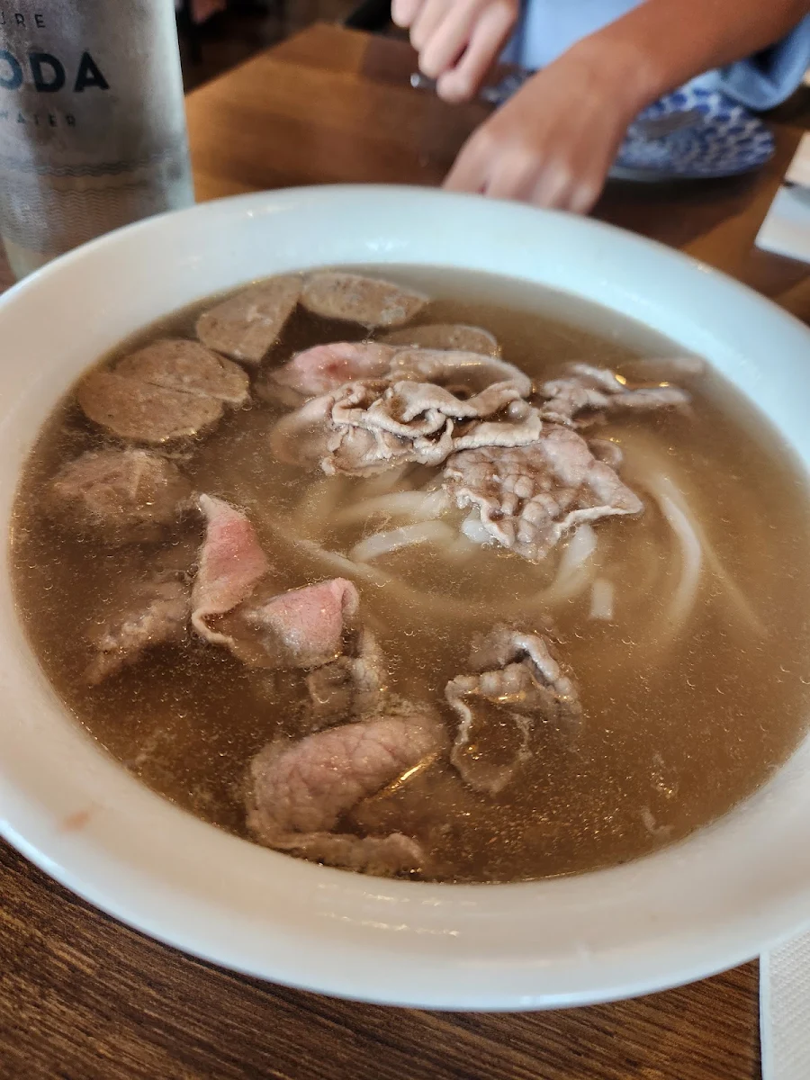 Rare Beef & Tendon, VIETFOOD SPRINGWOOD