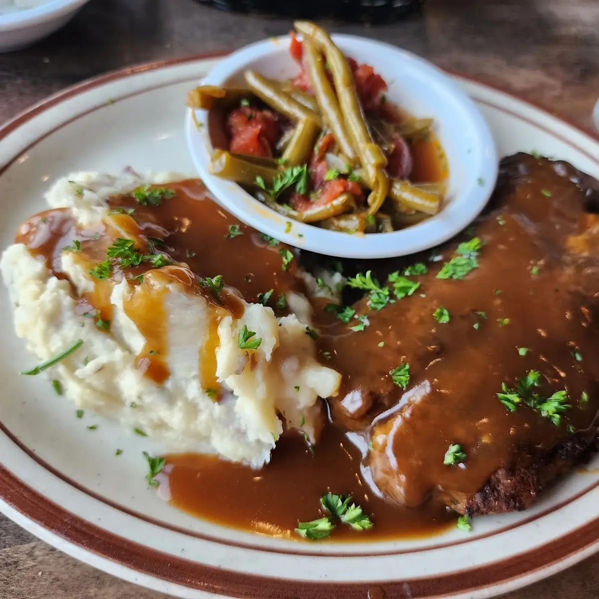 Meat Loaf w Mashed Potatoes with Gravy & Green Beans