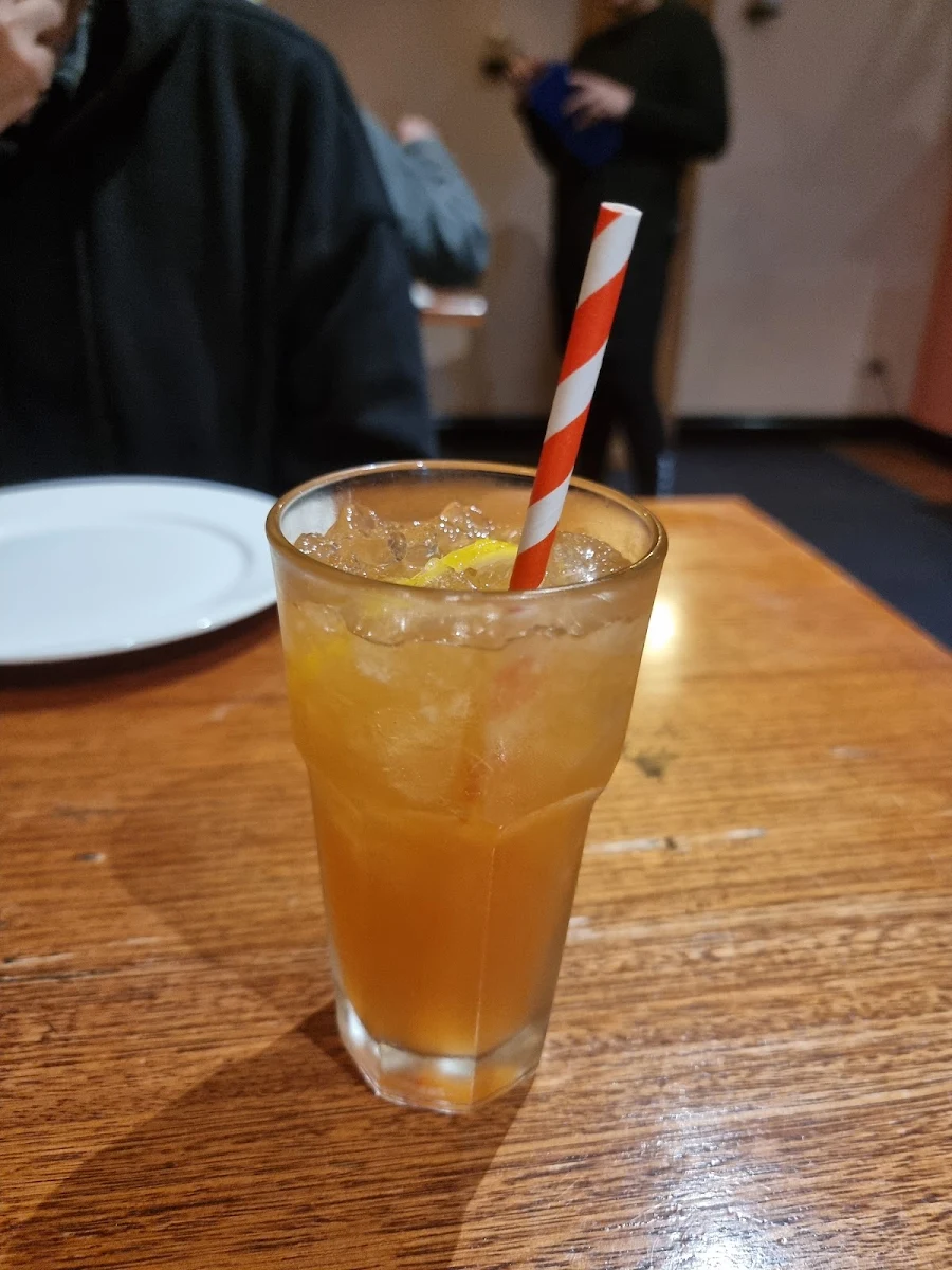 Lemon Lime and Bitters, Healesville Thai Kitchen