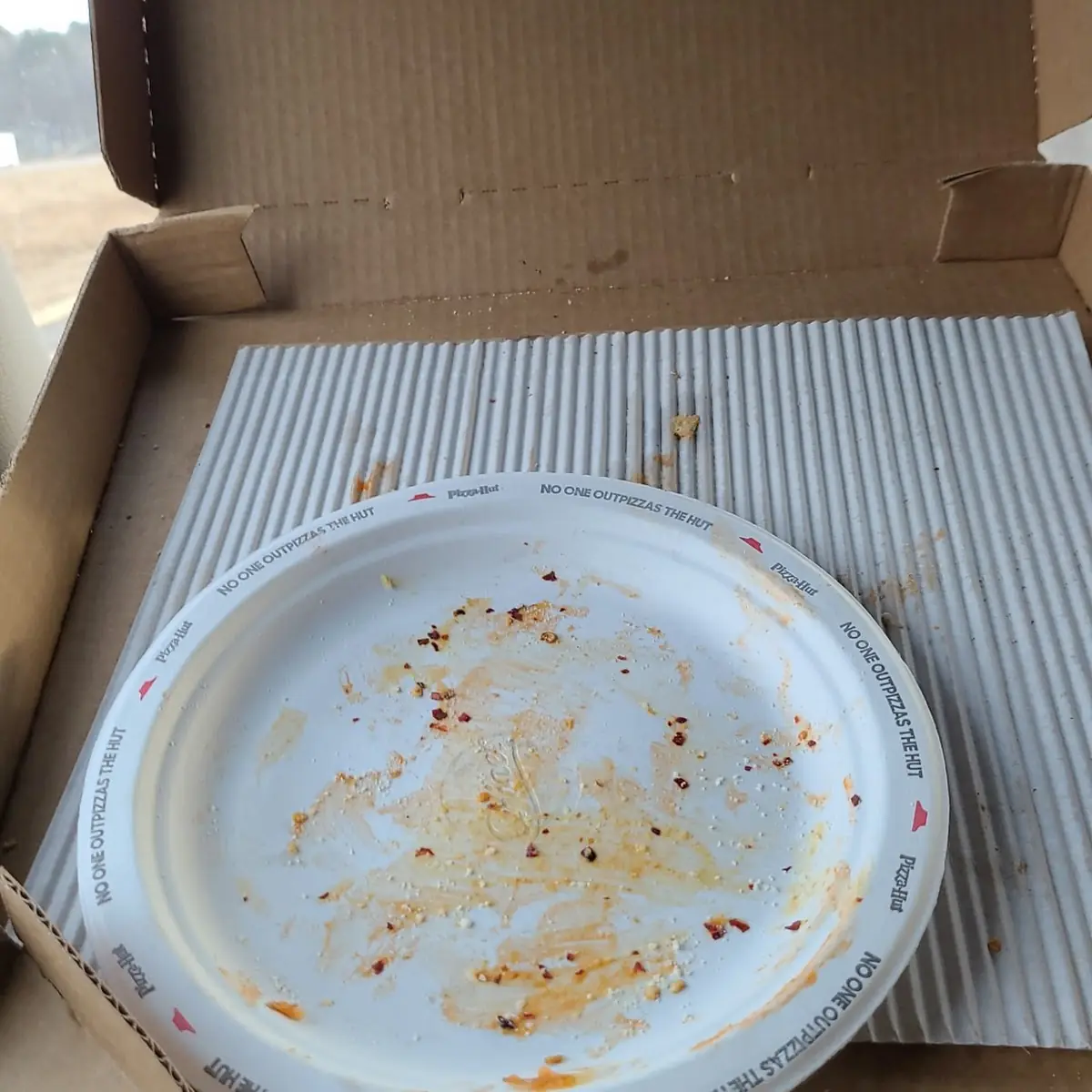 Large Stuffed Crust Buffalo Pizza