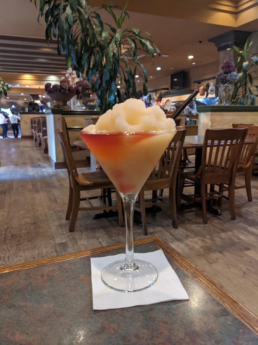 Peach Bellini, Romeo's