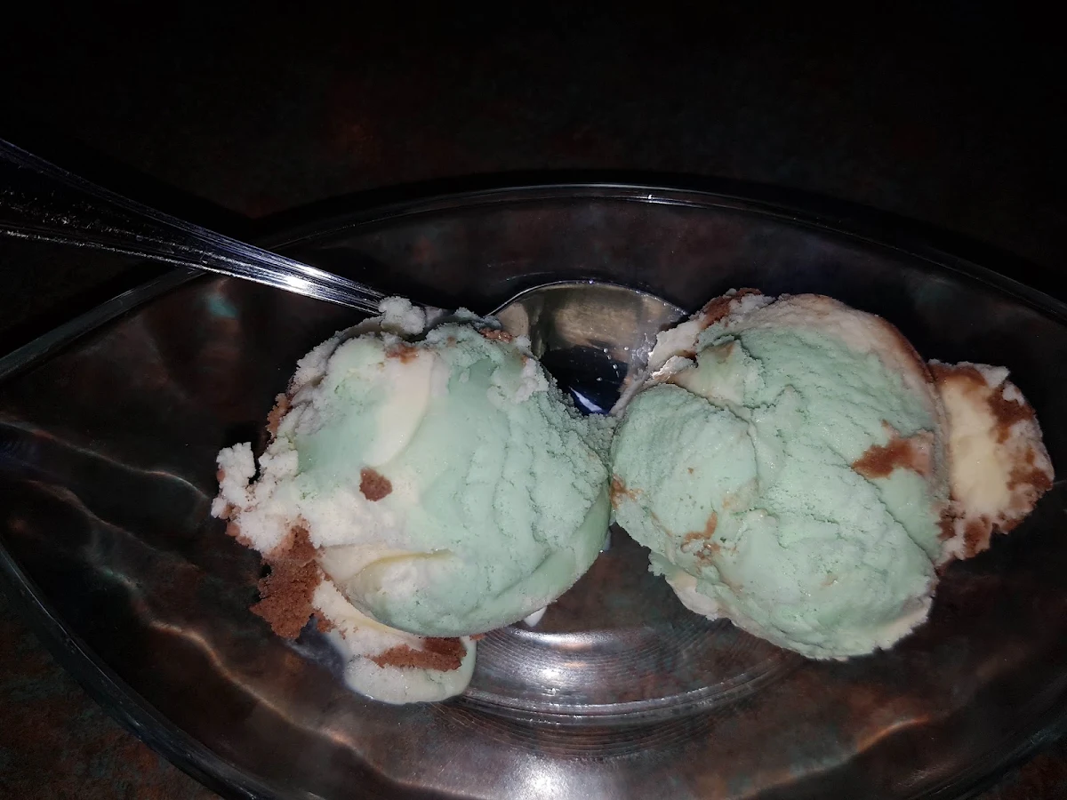 Spumoni Ice Cream, Romeo's