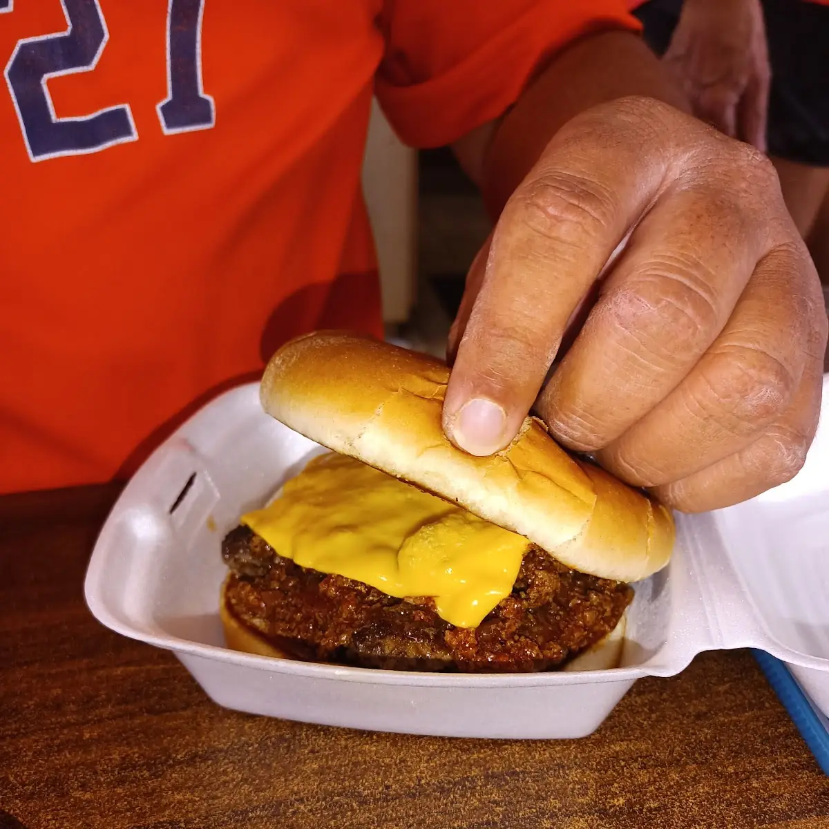 Chili Cheeseburger