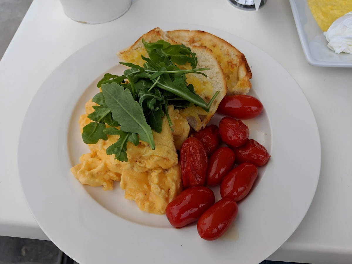 Scrambled Eggs, The Happy Wife