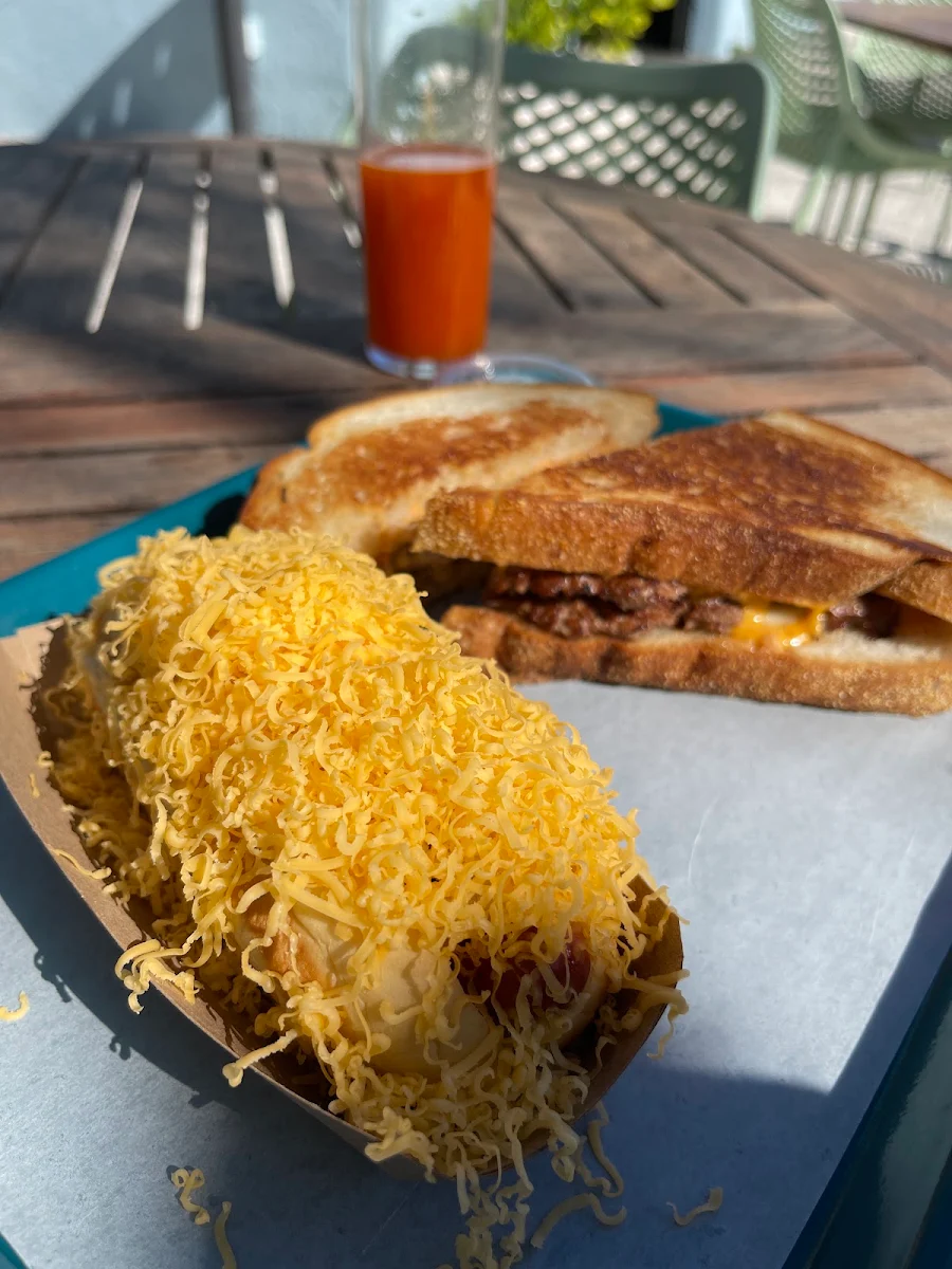 Cincinnati Chili Dog