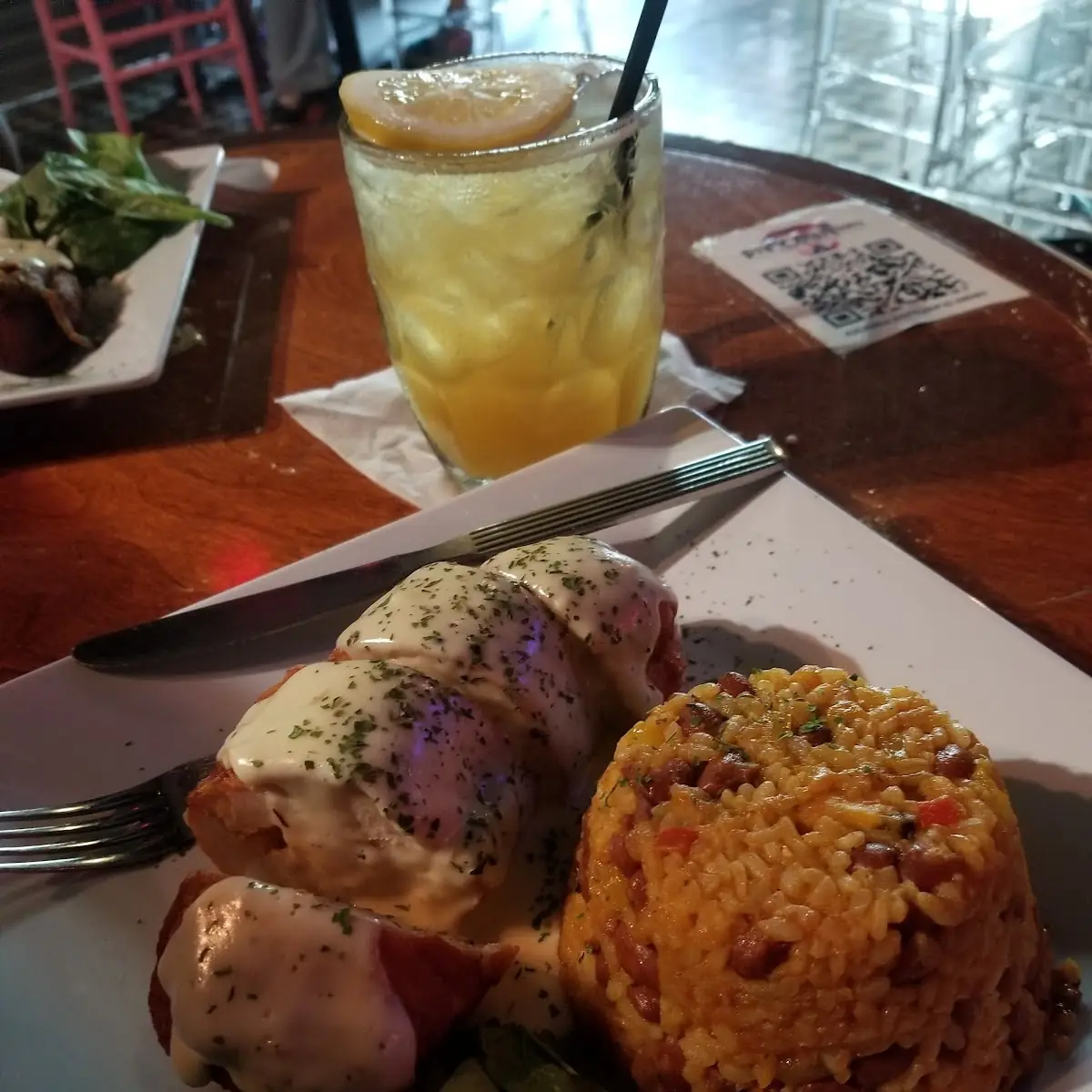 Pechuga Rellena Y Arroz Mamposteao