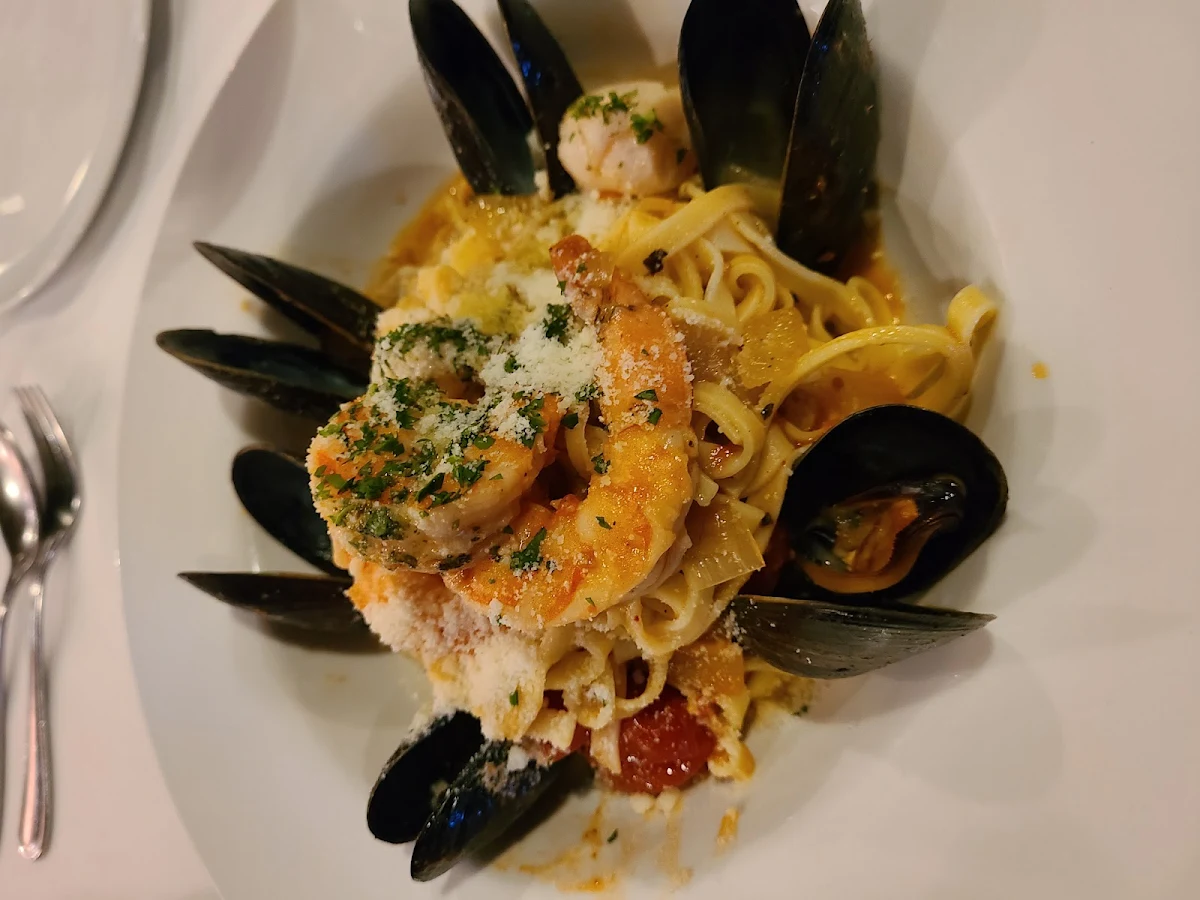 Seafood Linguini