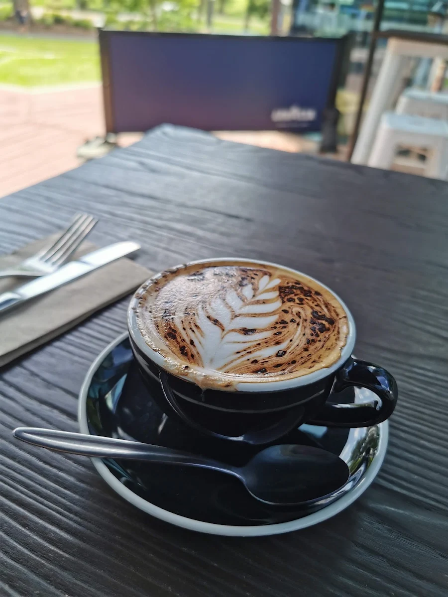 Cappuccino, Public Cafe.