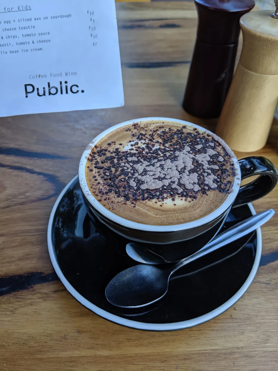Highlights, Public Cafe.