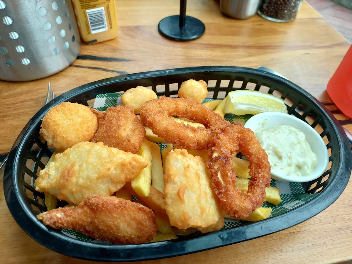 Seafood Platter, Public Cafe.
