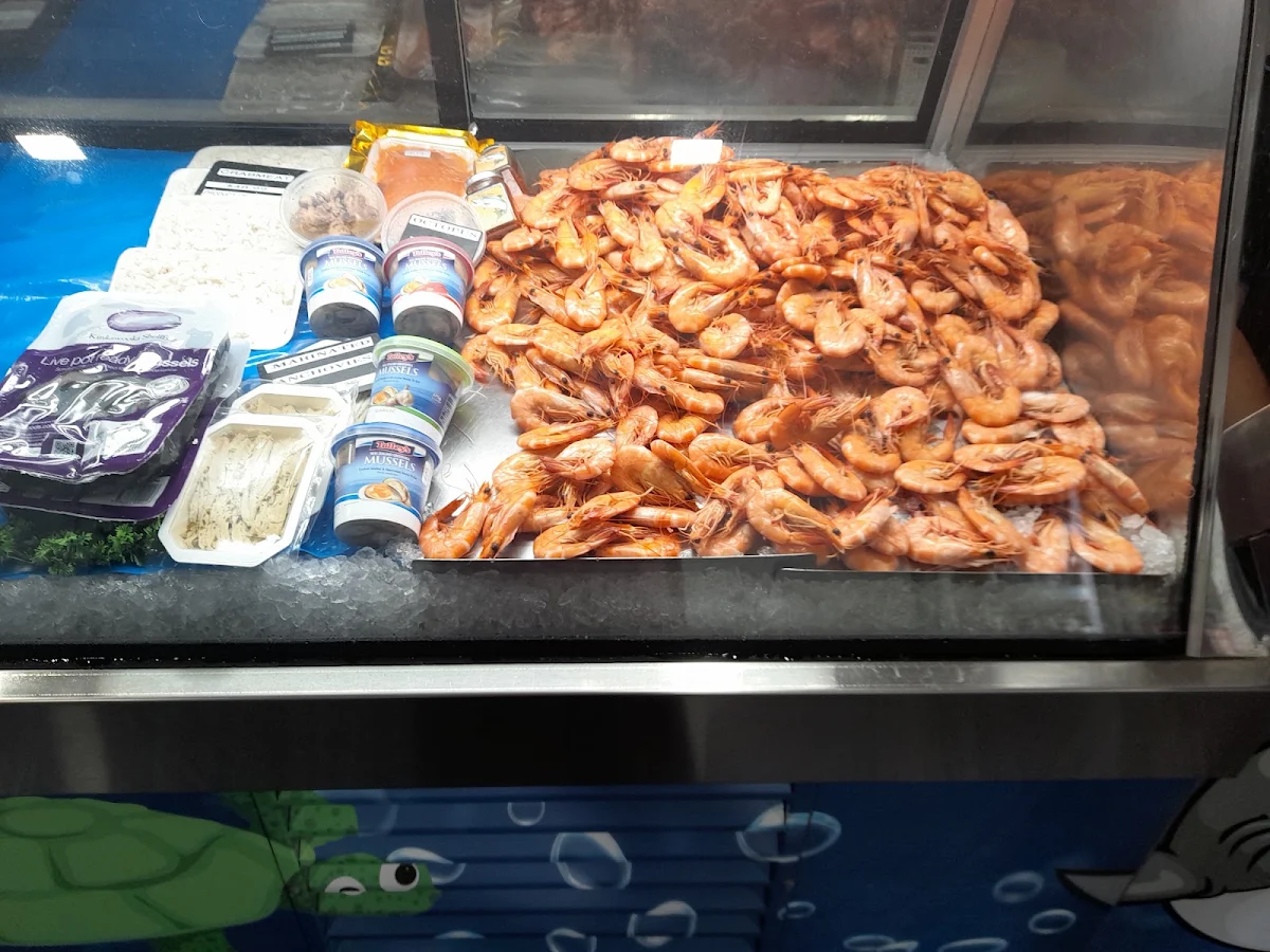 Prawns Mussels Salmon and Oysters, Kenmore Plaza Seafoods