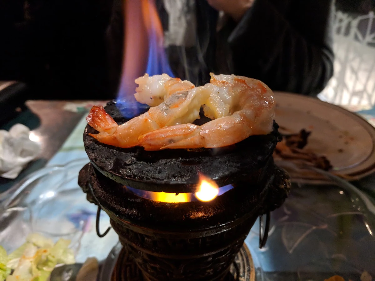 Highlights, Restaurant Bayon