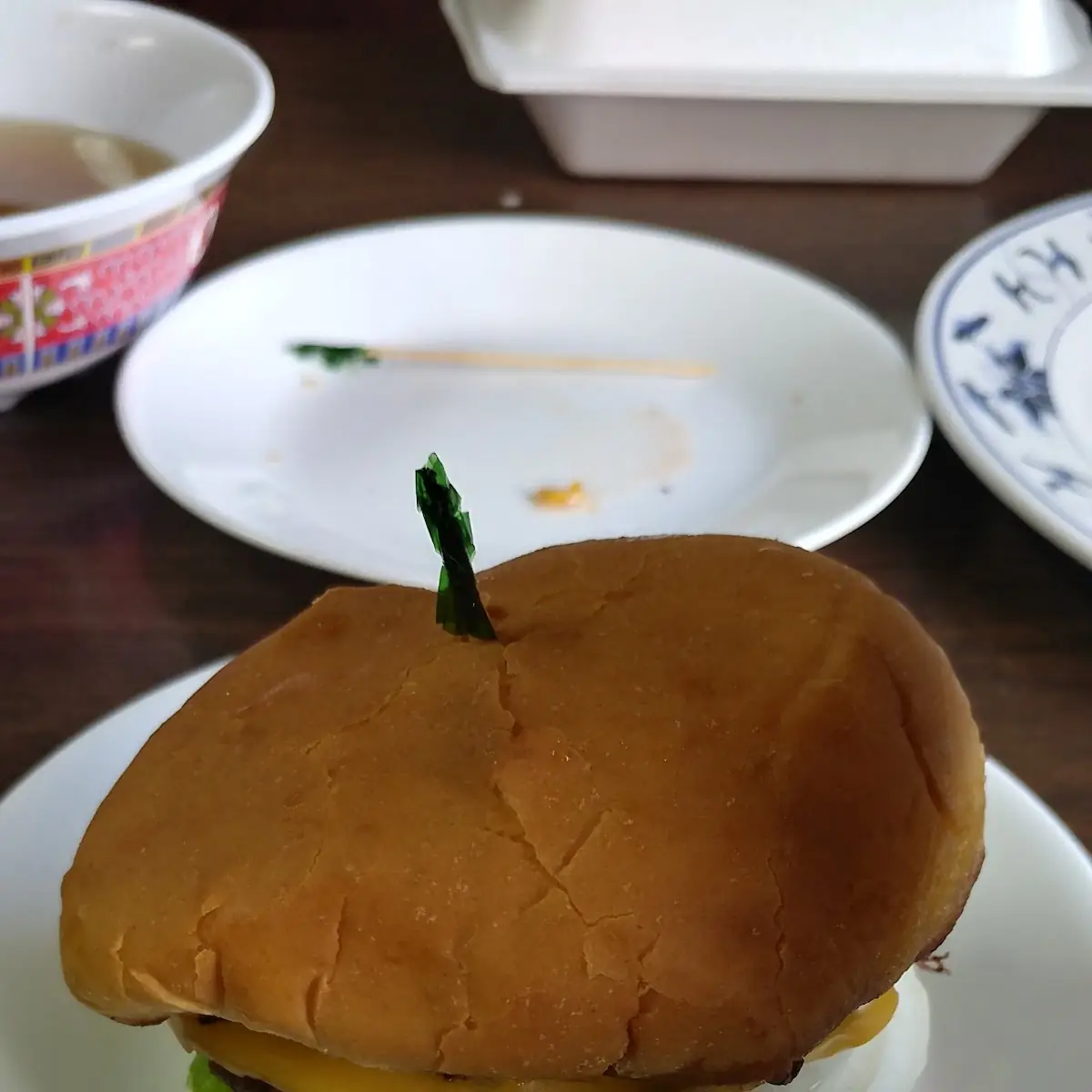 Cheeseburger Deluxe