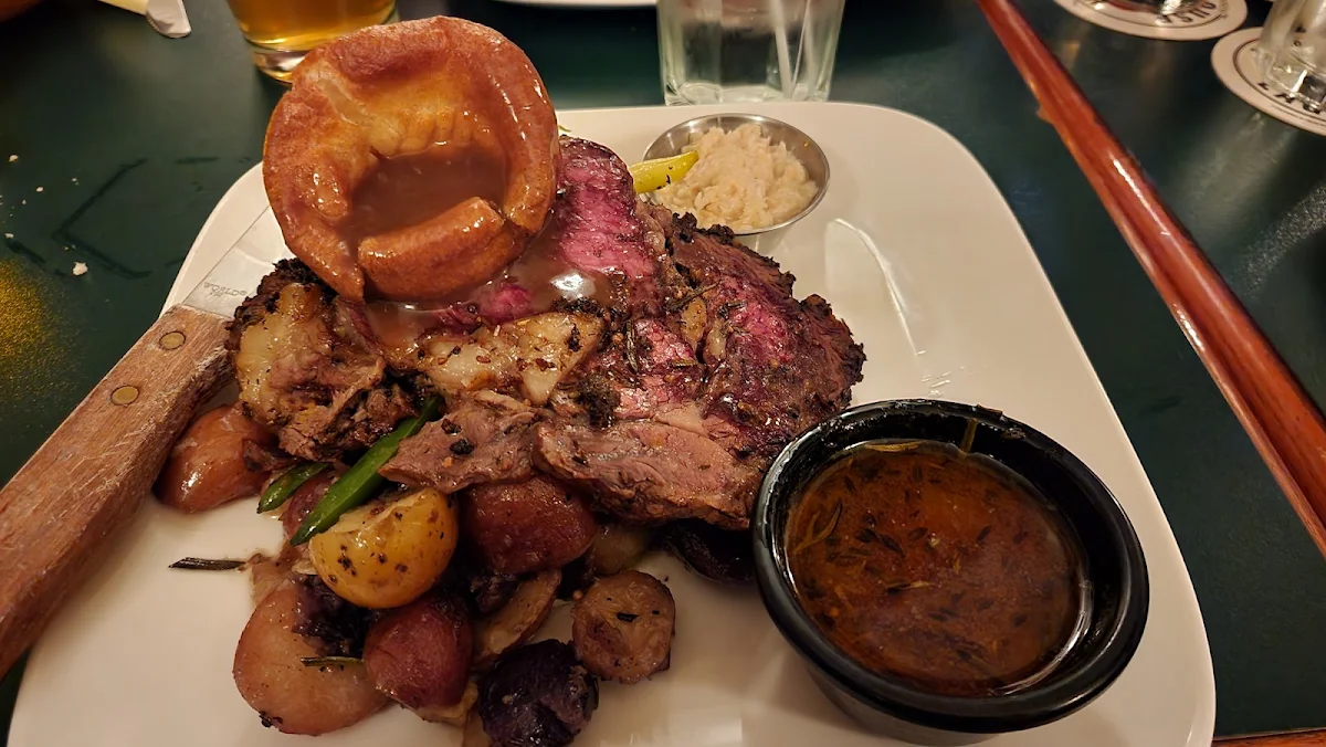 Prime Rib Dinner, The Cat & The Fiddle Lindsay