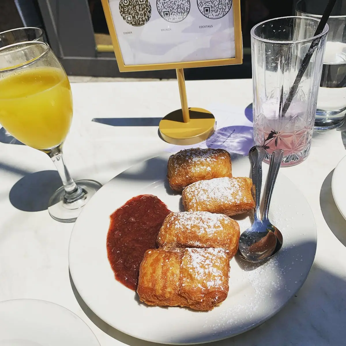 Bottomless Mimosa with Purchase of Meal