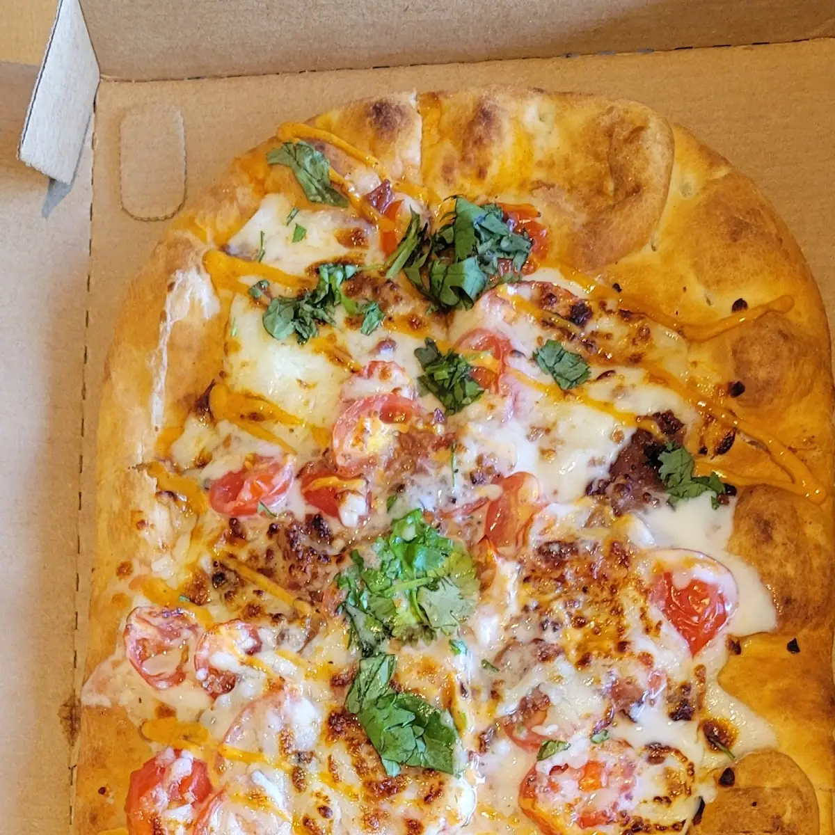 Bacon Chipotle Chicken Pizza