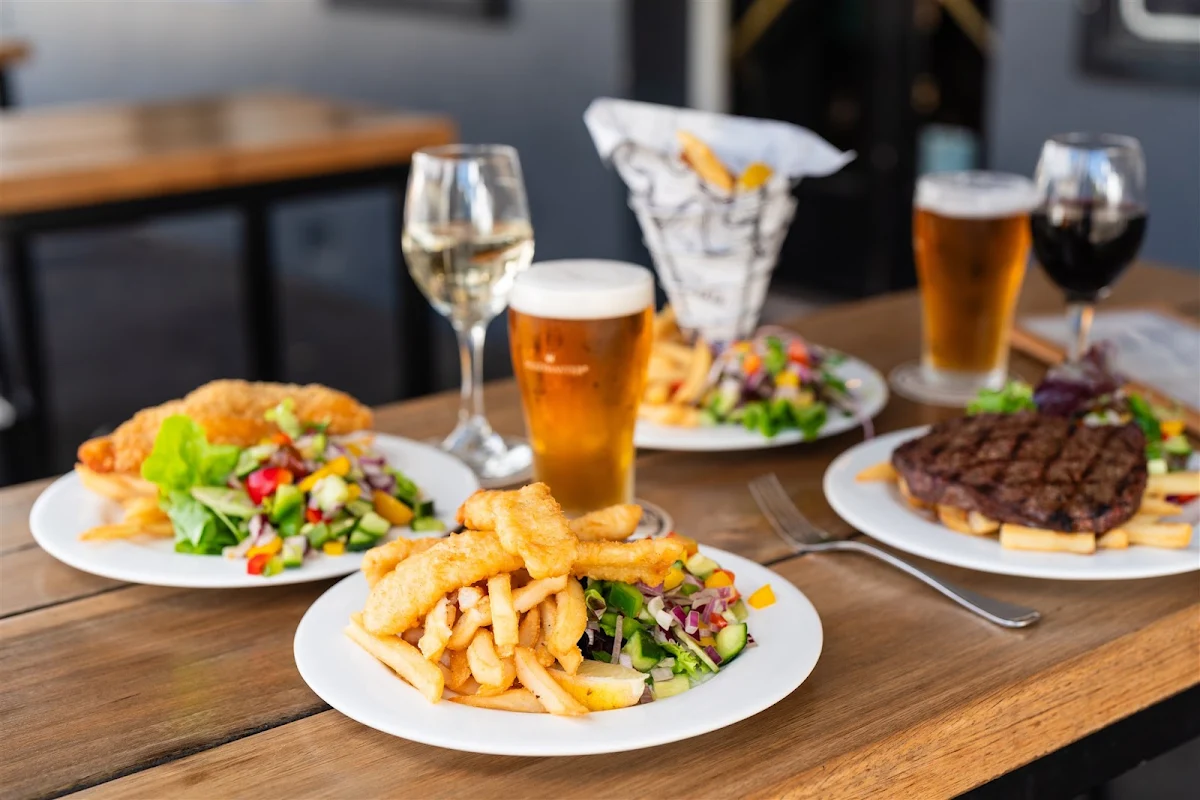 Served with Garden Salad & Beer, Riverina Hotel