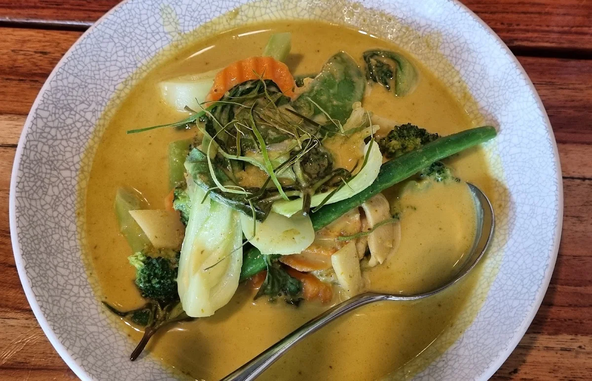 Salmon Choo Chee, Thai Fusion
