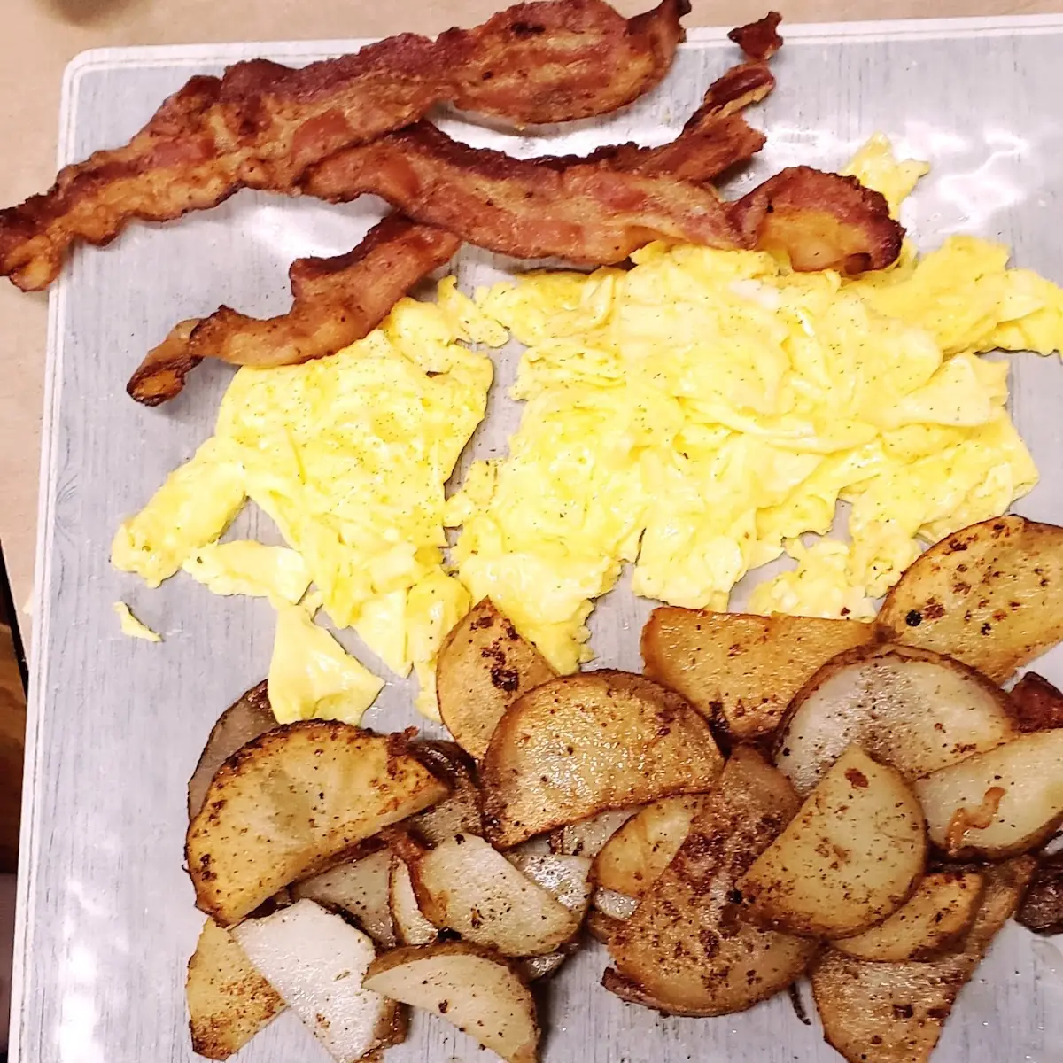 2 Eggs & Corned Beef Hash