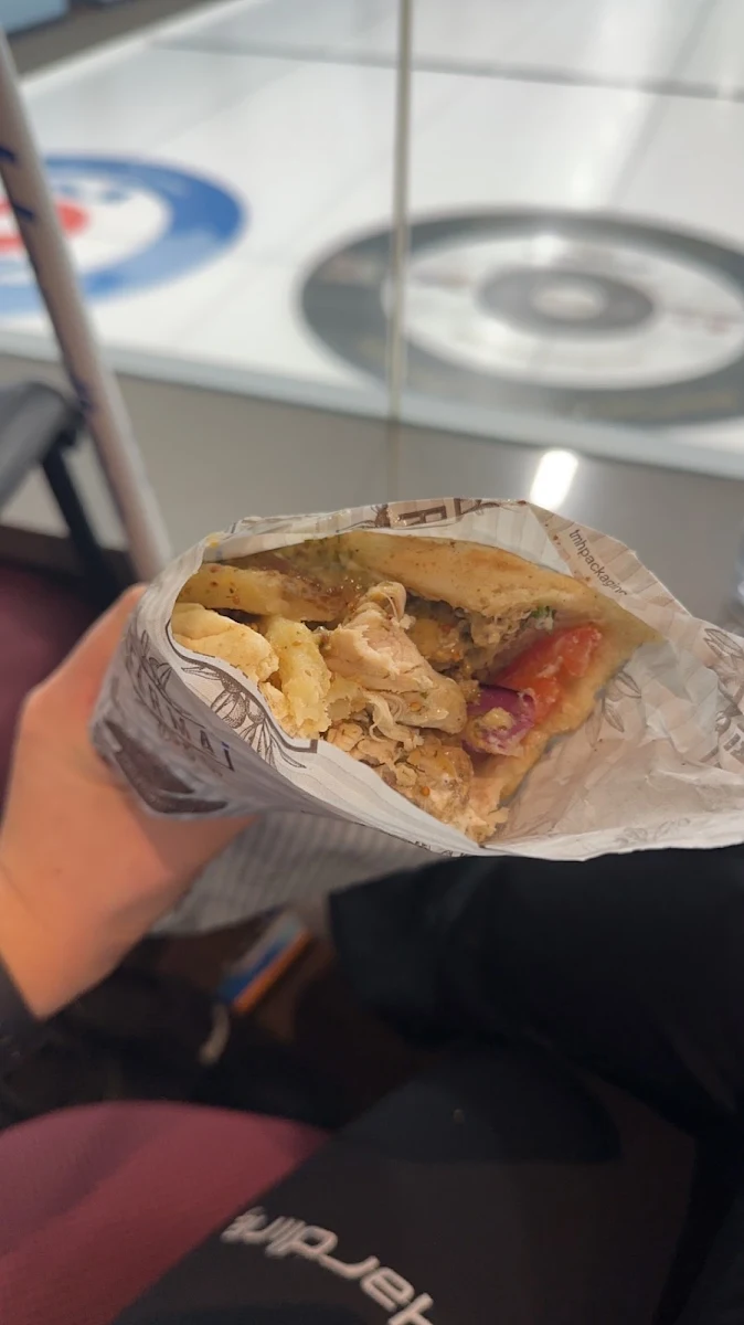 Chicken Gyro, Farma Greek