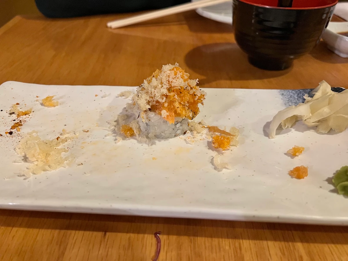 Spicy Salmon Roll, Mikado Japanese Restaurant